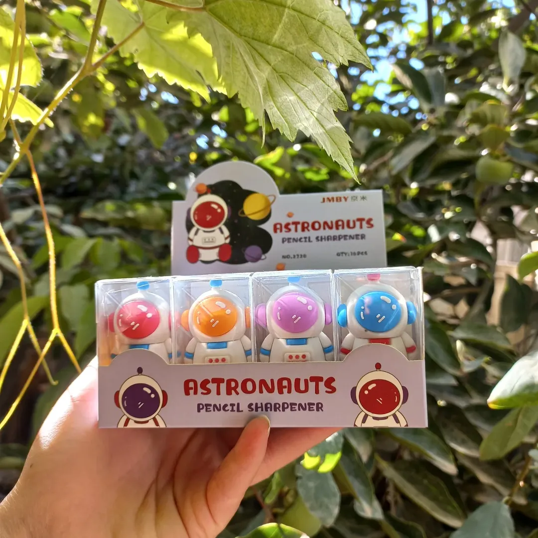 تراش سیلیکونی فضانورد