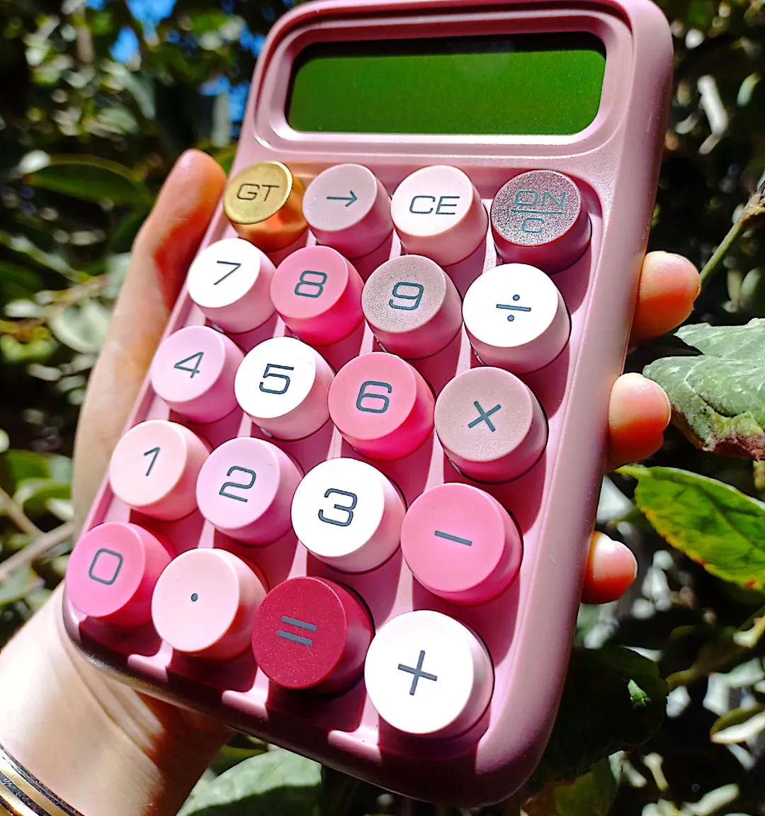 ماشین حساب بزرگ پاستلی با دکمه های بزرگ